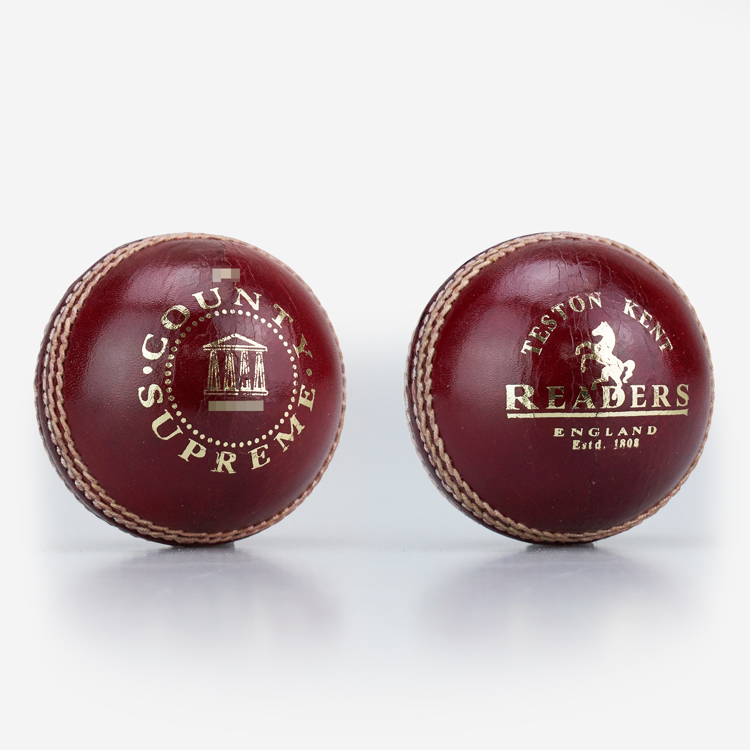 15219-3811-readers-county-supreme-cricket-ball-a Readers County Supreme Cricket Ball - Image 1