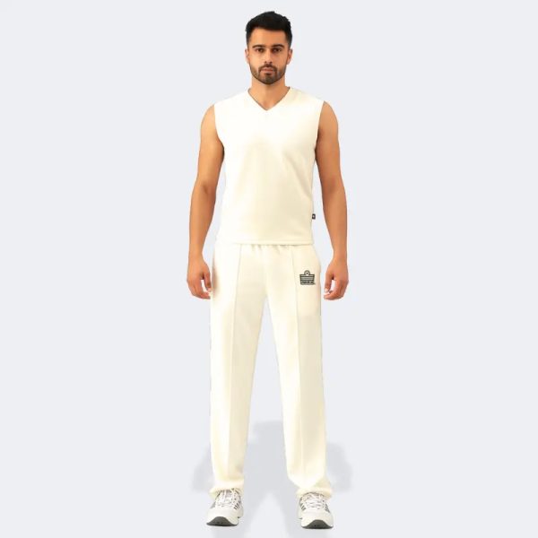 Admiral Cricket Pullover White